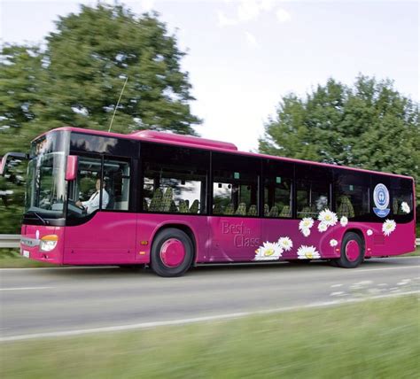 旅游巴士包车价格表