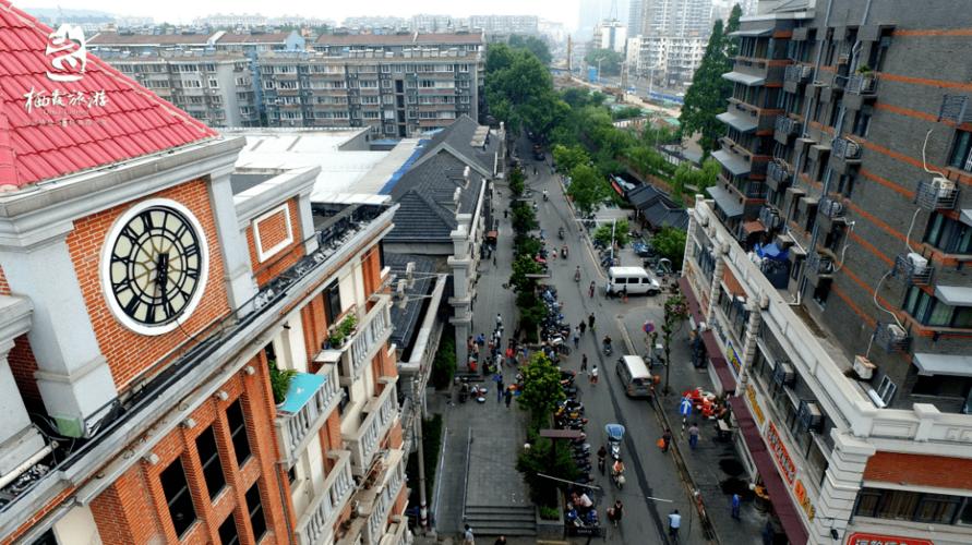 电影《明月几时有》,大量场景都是在开平,新会,台山等老街区取景