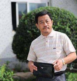 双喜临门跨越文化的爱情与新生命的奇迹