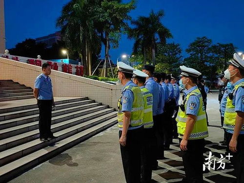 赤水公安守护绿水青山，当好游客的贴心服务员