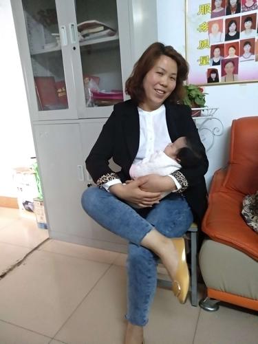 如何选择嘉定实惠的月嫂