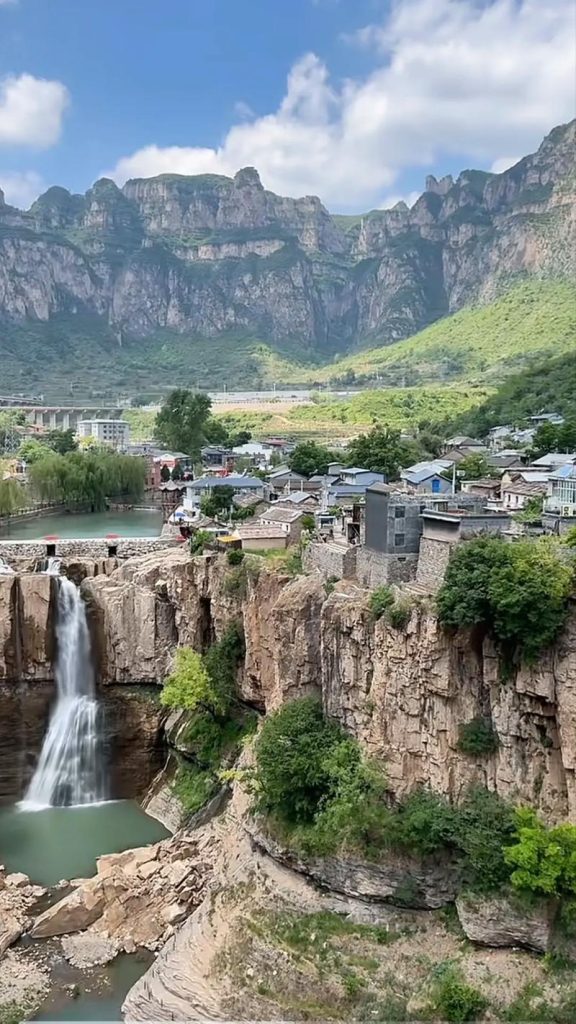 平顺县旅游景点大全，平顺县旅游景点大全天脊山