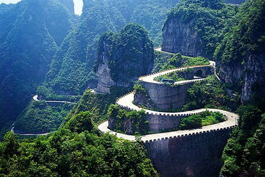 月桂林旅游自助游导游推荐，避开旅游陷阱，轻松省钱