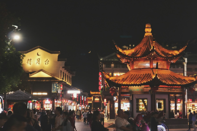 南京路上海小吃