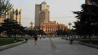 中山广场（中山广场图片）